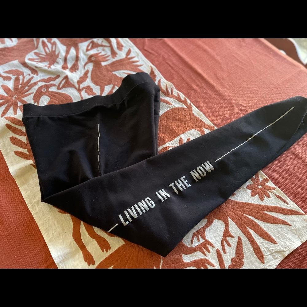 Zara Black “Live in the now” tights- L